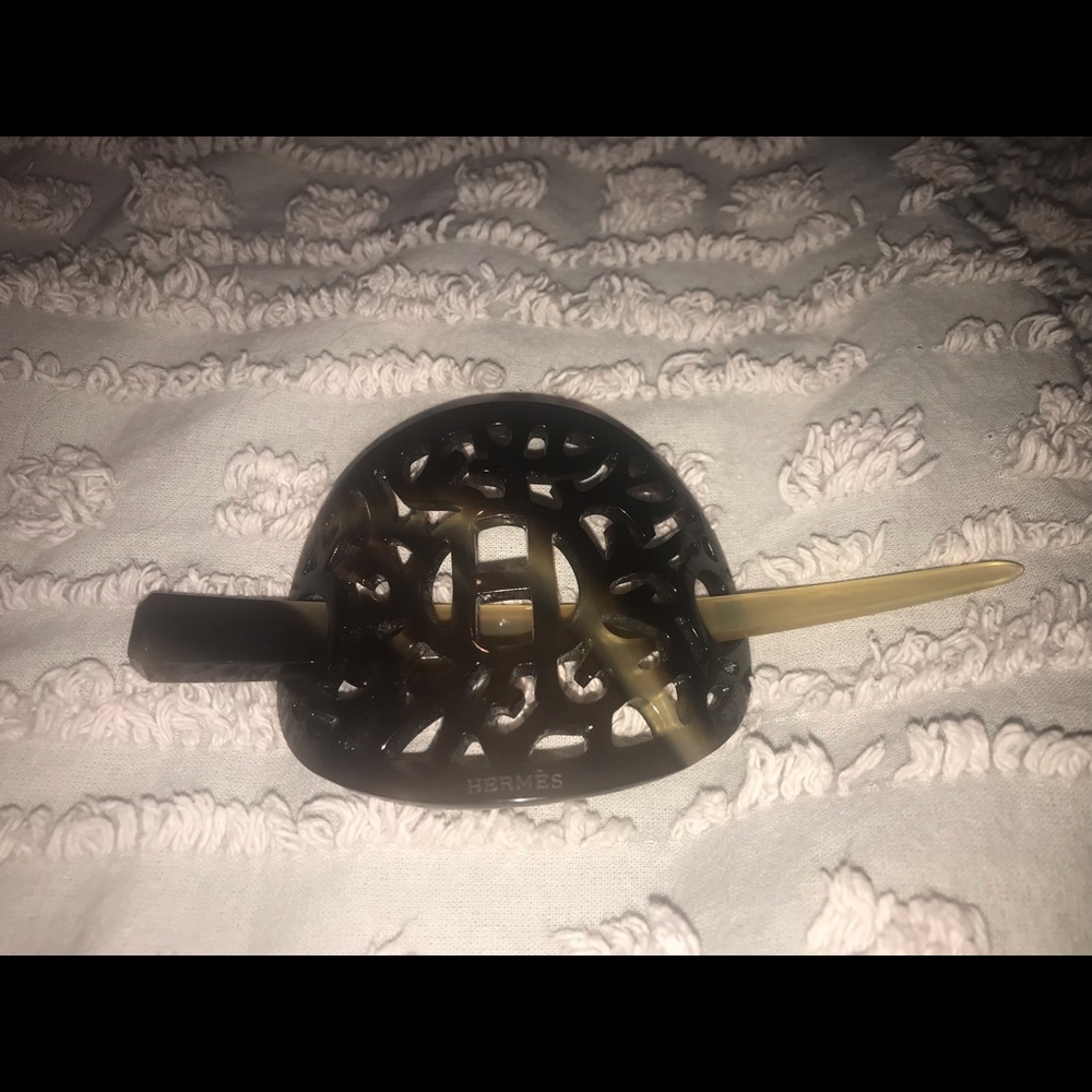 Authentic HERMÈS hair clip